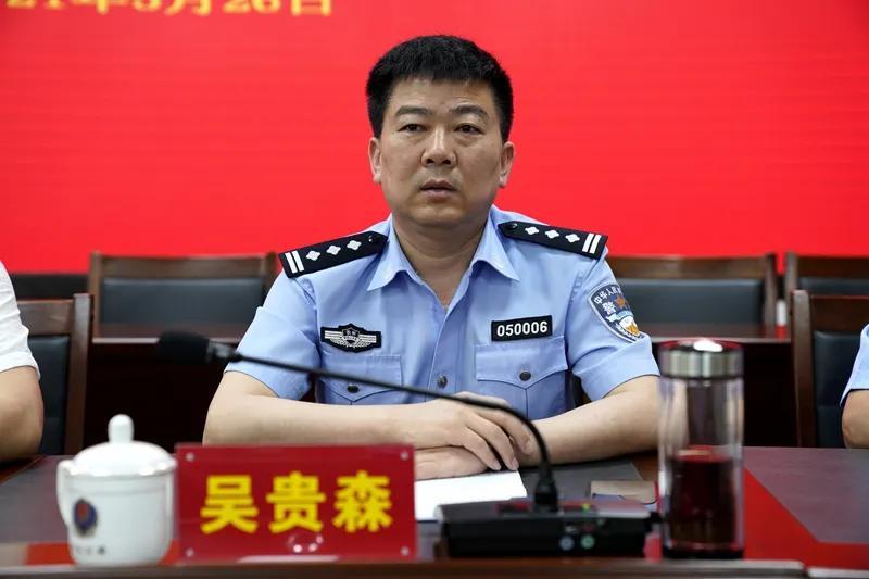 兴义市政府最新任命，友情、责任与小确幸的日常履职之路